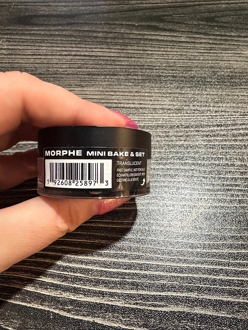 Morphe Mini Bake & Set Soft-Focus Setting Powder - Picture 2 of 2